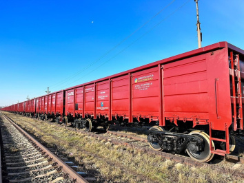 Парк подвижного состава Казахстанских железных дорог пополнится 50 новыми полувагонами